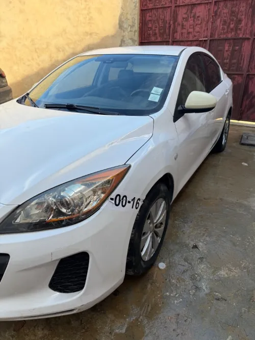 Mazda 3 2015 
