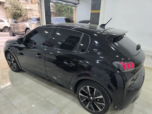 Peugeot 208 2025 GT