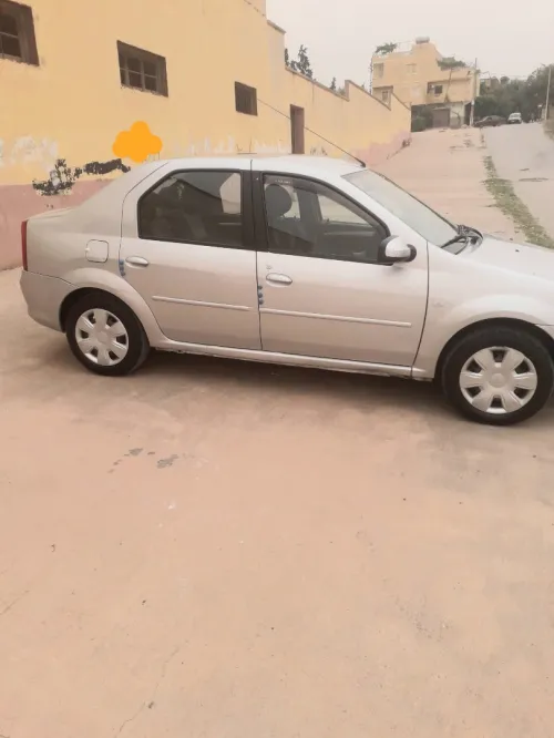 Dacia Logan 2012 