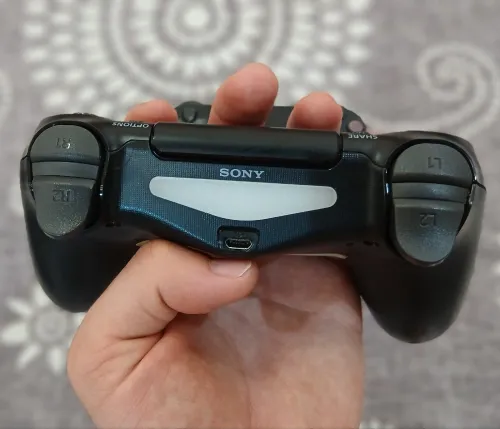 Ps4 slim