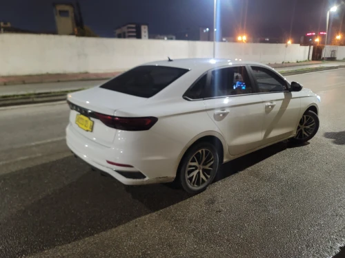 Geely Emgrand 2025 