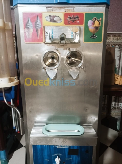Machine carpigiani  Sans pompe 
