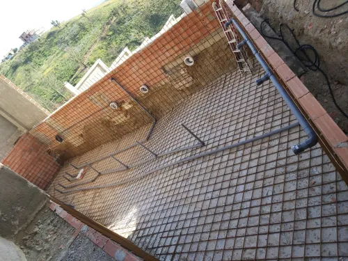 EQUIPEMENT DE PISCINE /SPA/ COMPETITION/ ET REALISATION /SERVICE