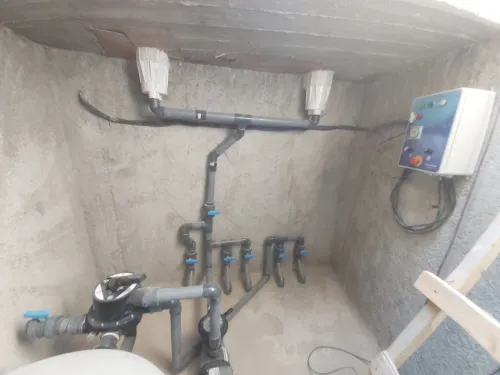 EQUIPEMENT DE PISCINE /SPA/ COMPETITION/ ET REALISATION /SERVICE