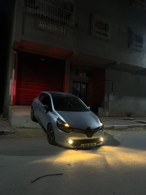Renault Clio 4 2014 Seventeen