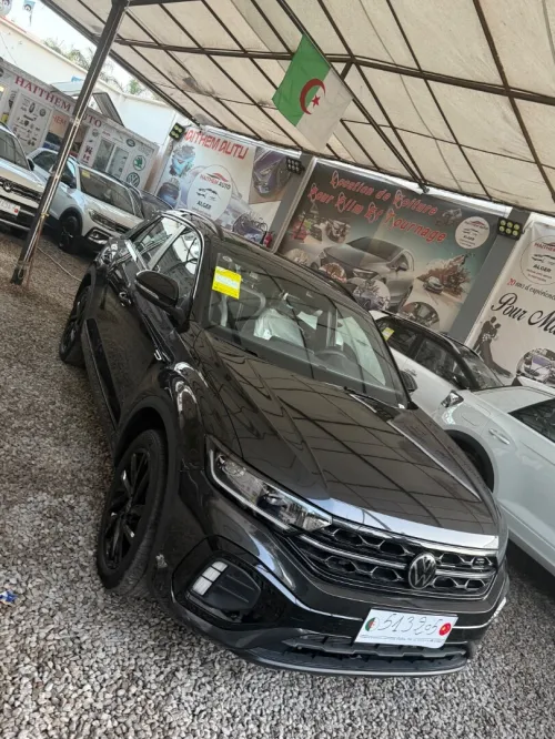 Volkswagen T-Roc 2025 R Black Edition