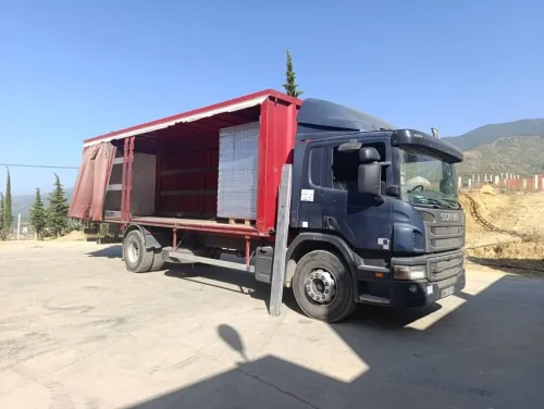 service de déménagement et transport de marchandise خدمات الترحيل ونقل البضائع