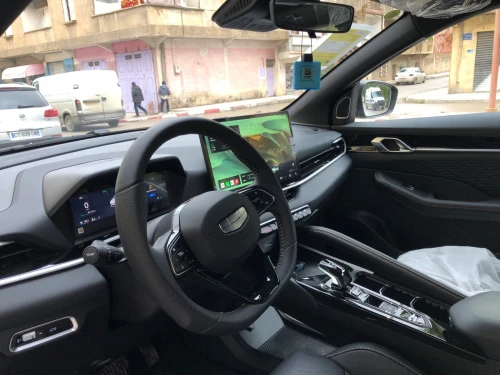 Geely Coolray 2025 