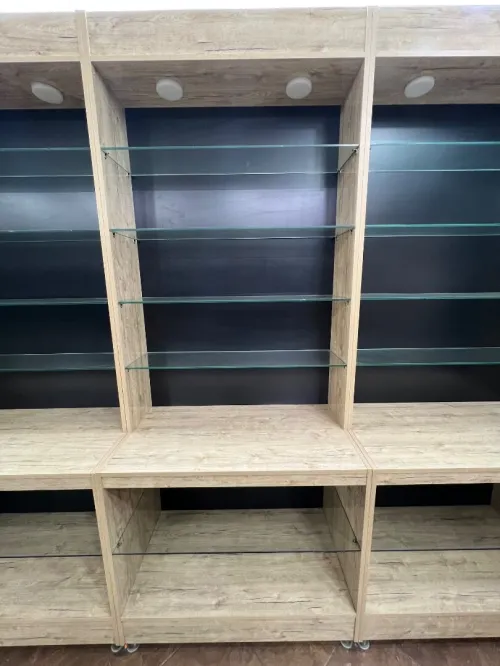 Rangement cosmétique et tabacs 