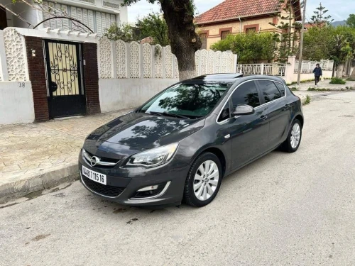 Opel Astra 2015 COSMO