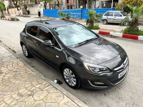 Opel Astra 2015 COSMO