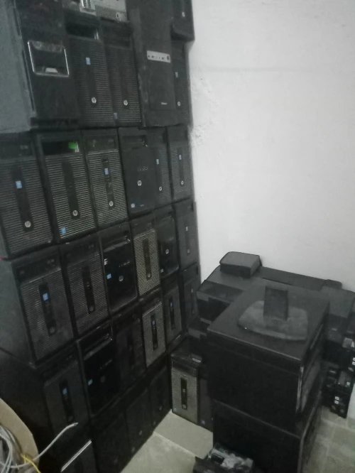LOT DESKTOP ECRAN ET IMPRIMANTE