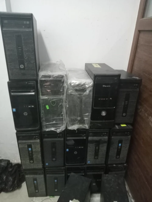 LOT DESKTOP ECRAN ET IMPRIMANTE
