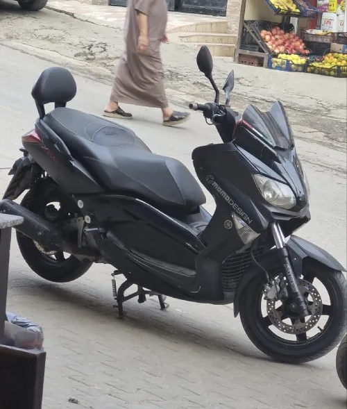 Yamaha Xmax 2012