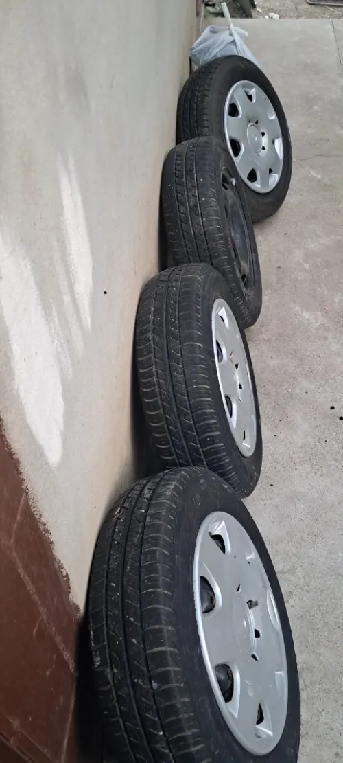 roues de voiture