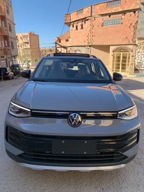 Volkswagen Tahru 2025 