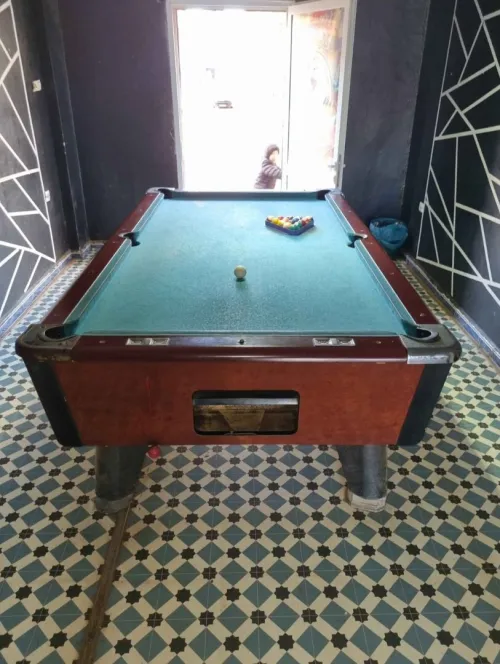 Billiard 80 , bonne état 