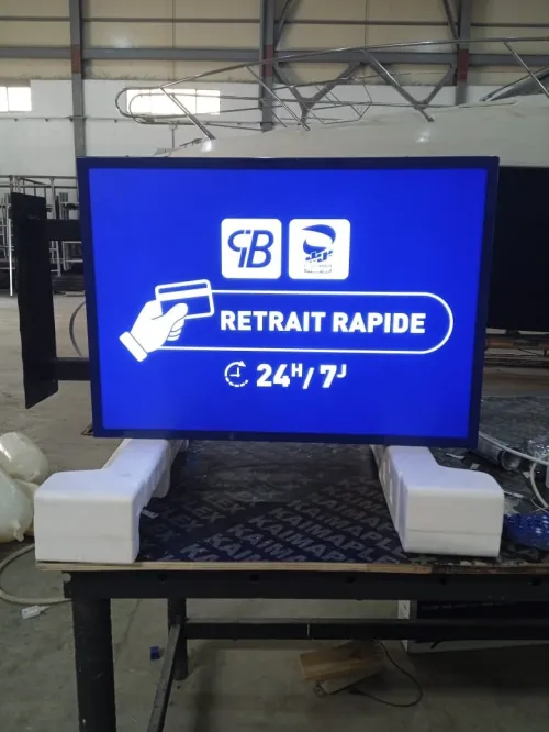 Enseignes Lumineuse et   Drapeaux Signalétique Intérieure extérieur 