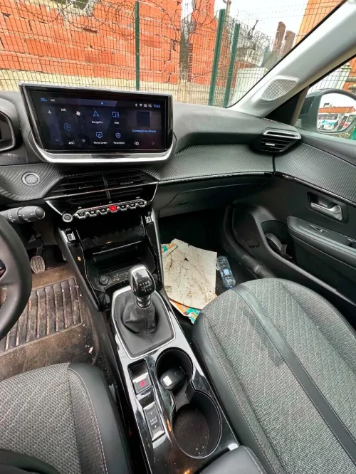 Peugeot 208 2024 Allure Pack