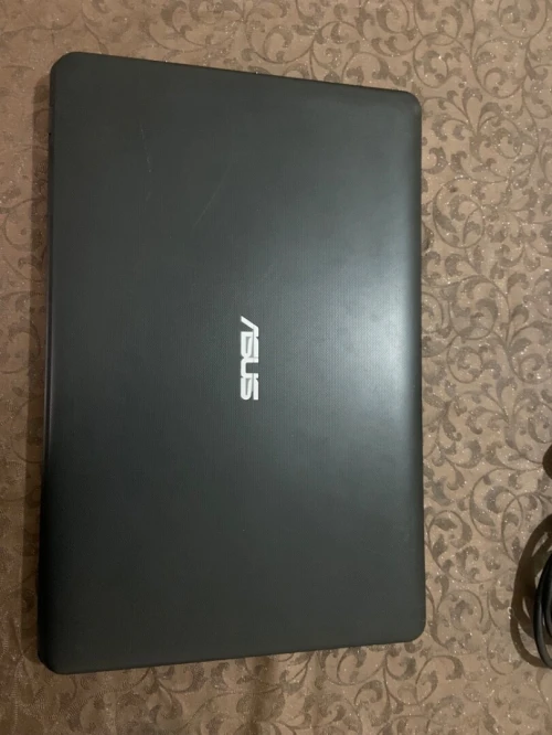 Pc portable asus 17 puce