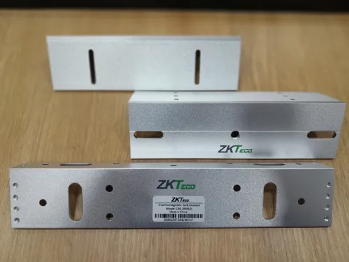 Support Serrure électromagnétique en forme L+Z 280kg