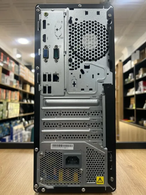  Lenovo Thinkcentre Neo 50t i3-12100 12GEN 8G RAM 256 SSD NVMe Ecran 18.5 Pouces
