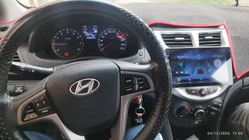 Hyundai Accent RB  4 portes 2018 Accent RB  4 portes