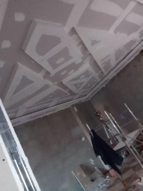 Faux plafond BA13 placo 