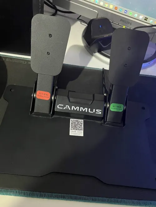 Volant Cammus C5 + Cammus Pedals CP5 ( Jamais Utilisé )