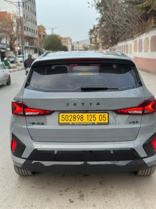 Volkswagen Jetta 2025 Vs5