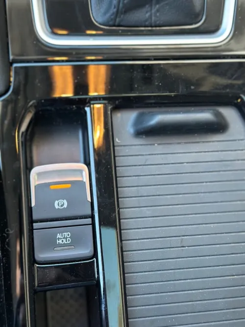 Volkswagen Jetta 2025 Vs5
