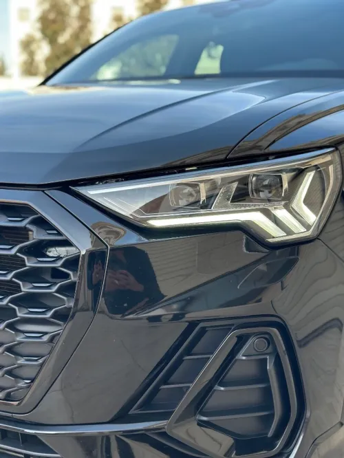 Audi Q3 2023 S line