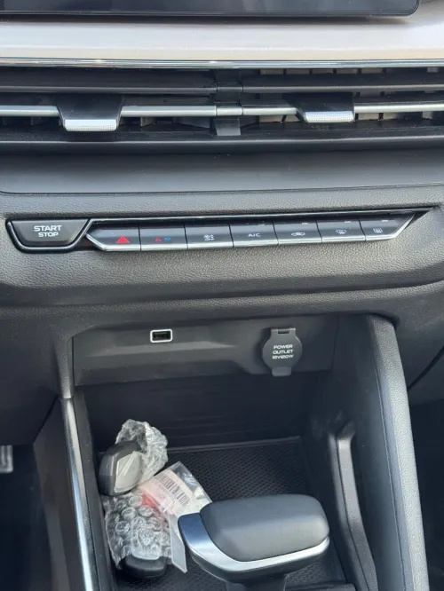 Livan X3 Pro  2025 Automatique (Avec toi ouvrant )
