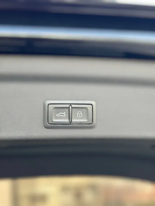 Audi Q3 2023 S line