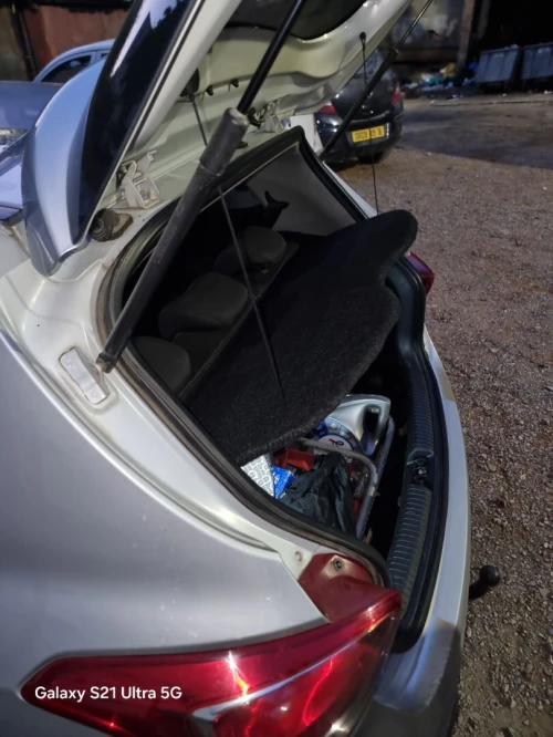 Plage arrière hyundai grand i10 