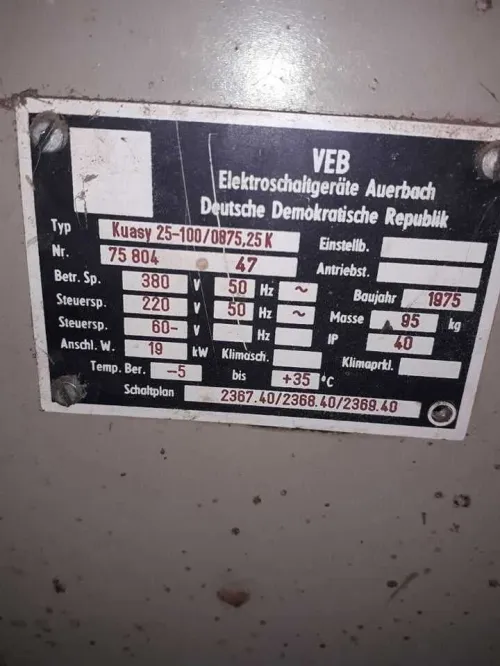 Avendre machine injection plastique