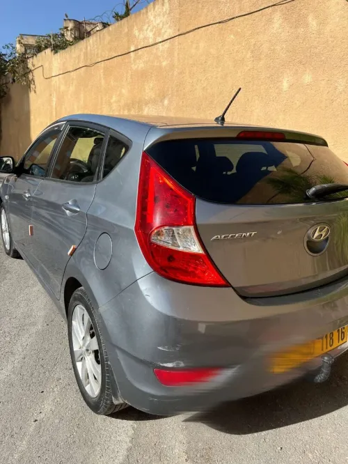 Hyundai Accent RB  5 portes 2018 Préstige