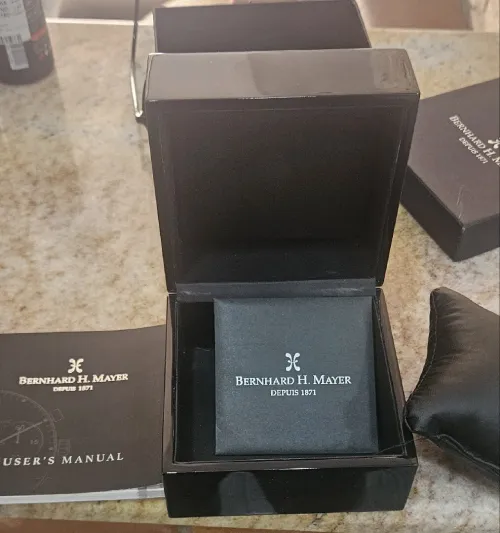 Montre de luxe 