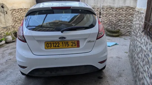 Ford Fiesta 2015 Trend
