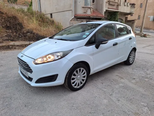 Ford Fiesta 2015 Trend