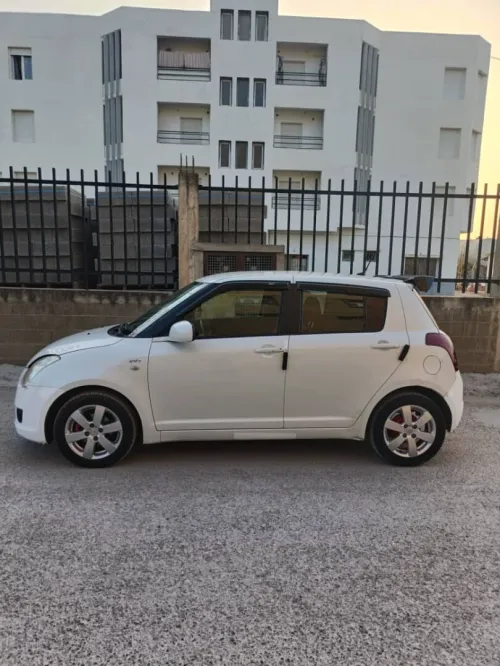 Suzuki Swift 2011 