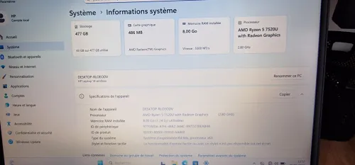 HP ryzen 5 7520u 8gb 256 SSD