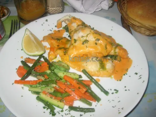 cuisiniere  TABAKHA  pour les mariages