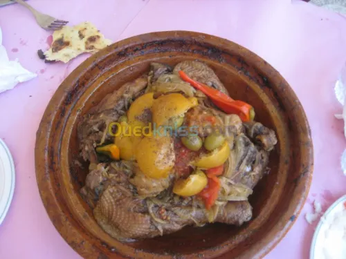 cuisiniere  TABAKHA  pour les mariages