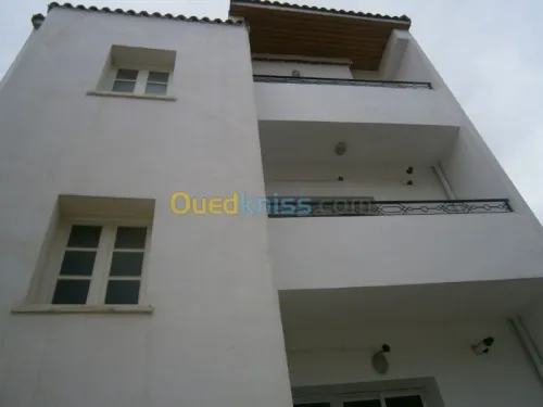 Location Niveau De Villa F4 Alger Bouzareah