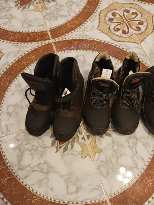 Chaussures et botte de travail sécurité pour bâtiment