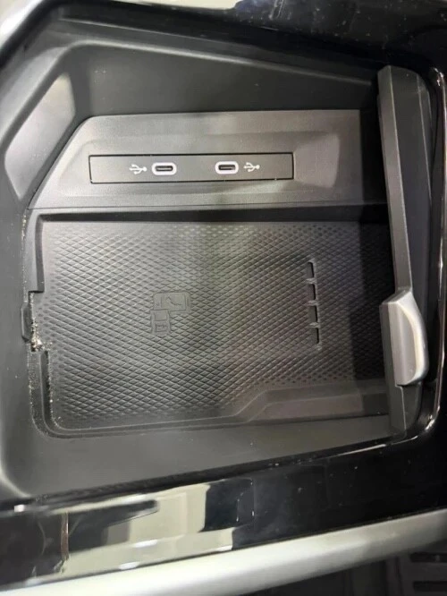 Volkswagen Passat 2025 Pro