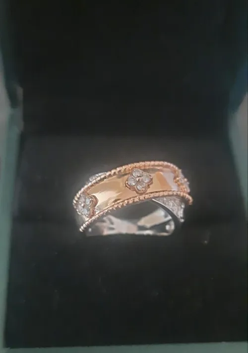 Bague Or 18k 750 Blanc et Rose et Diamants. Modèle Van Cleef & Arples