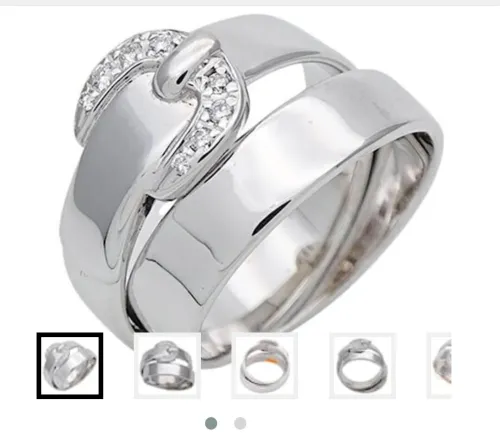 Bague en Or Blanc 18k Signée " HERMÈS " avec Diamants. Poids: 9,64 Grammes