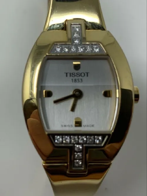 Montre Tissot Femme en Acier et Diamants